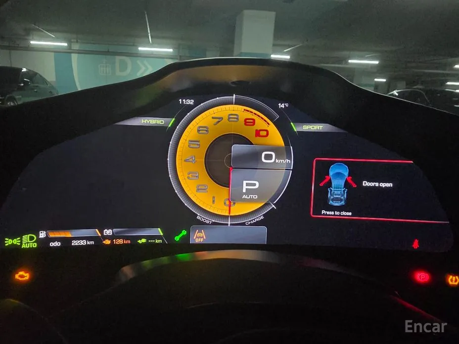 Фото 10 - Ferrari 296