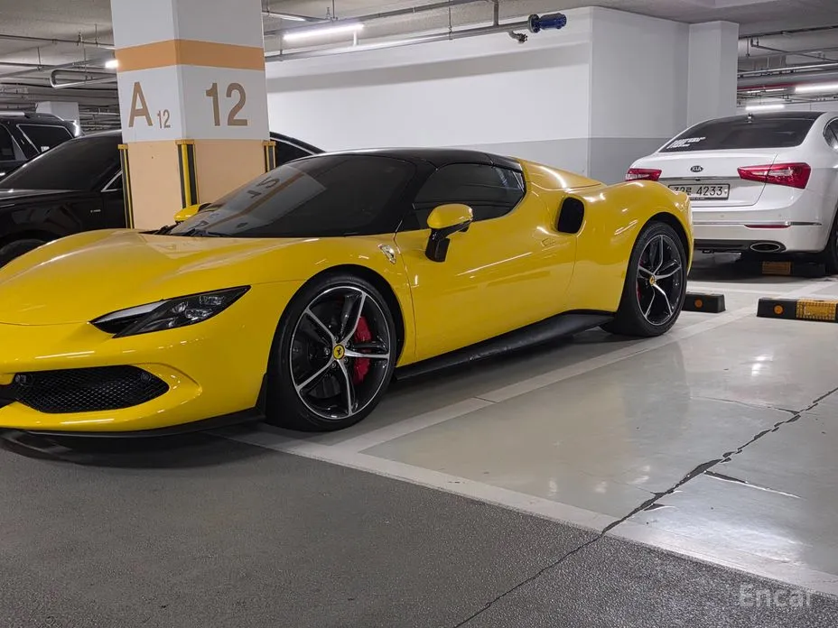 Фото 18 - Ferrari 296