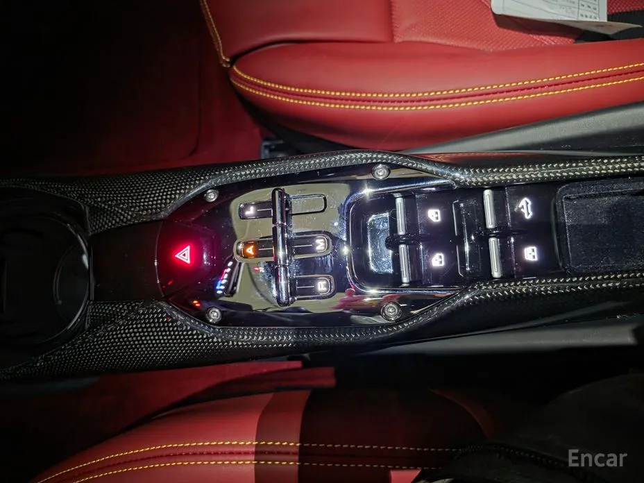 Фото 6 - Ferrari 296