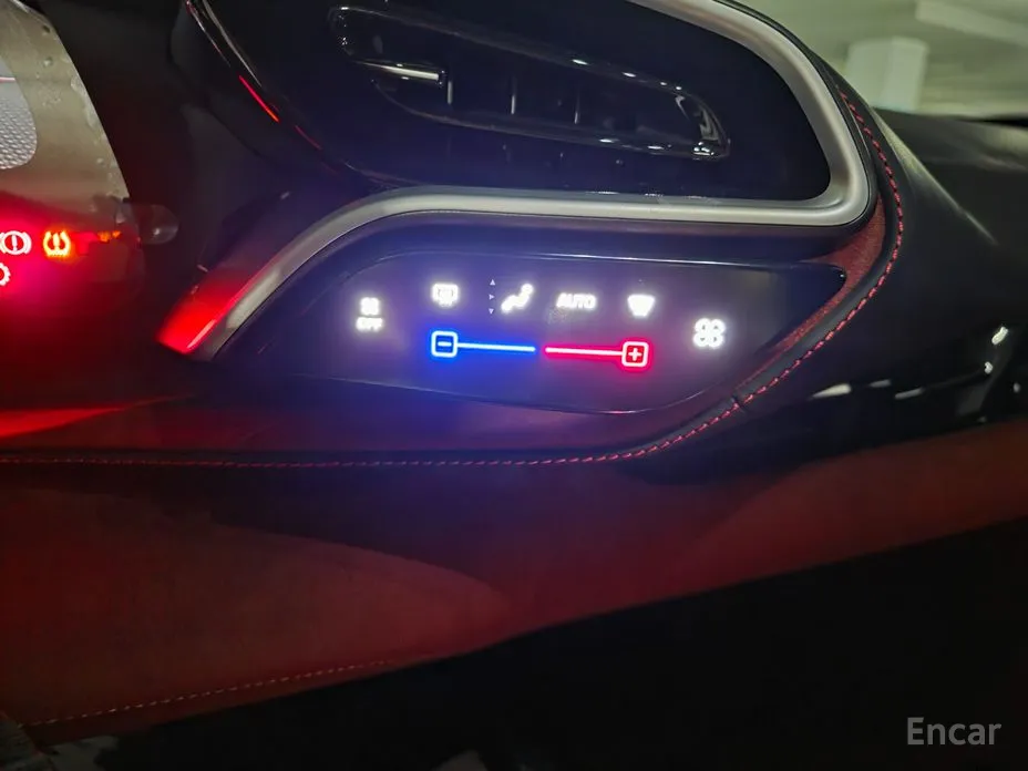 Фото 8 - Ferrari 296