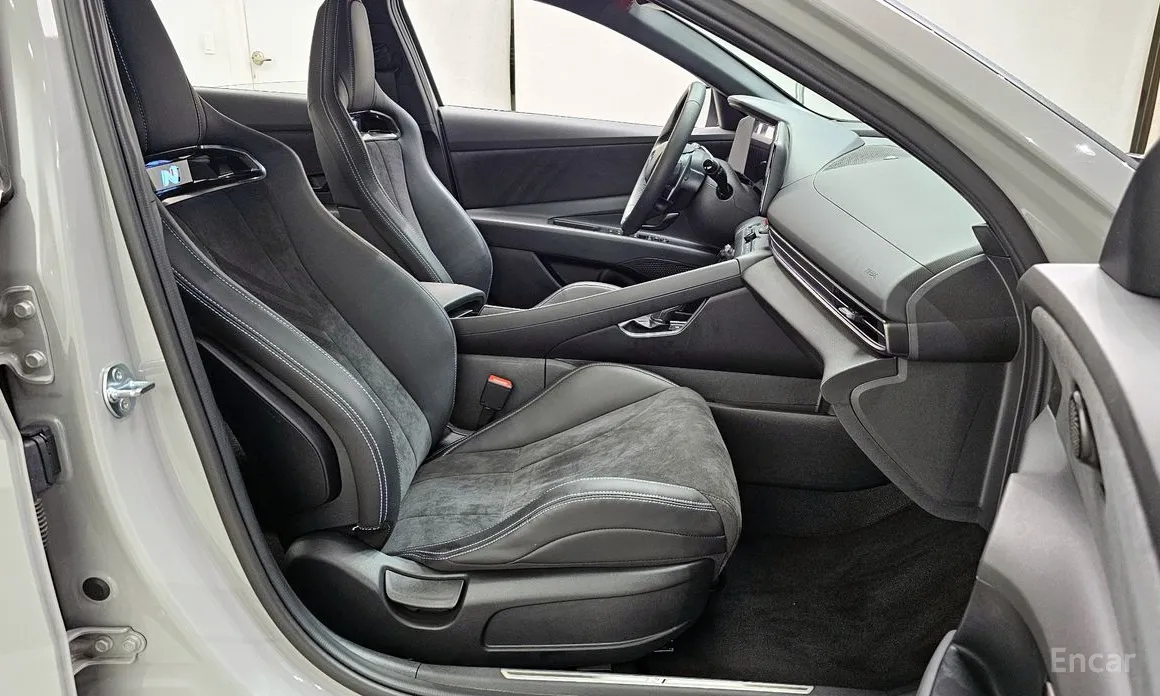 Фото 10 - Hyundai Avante