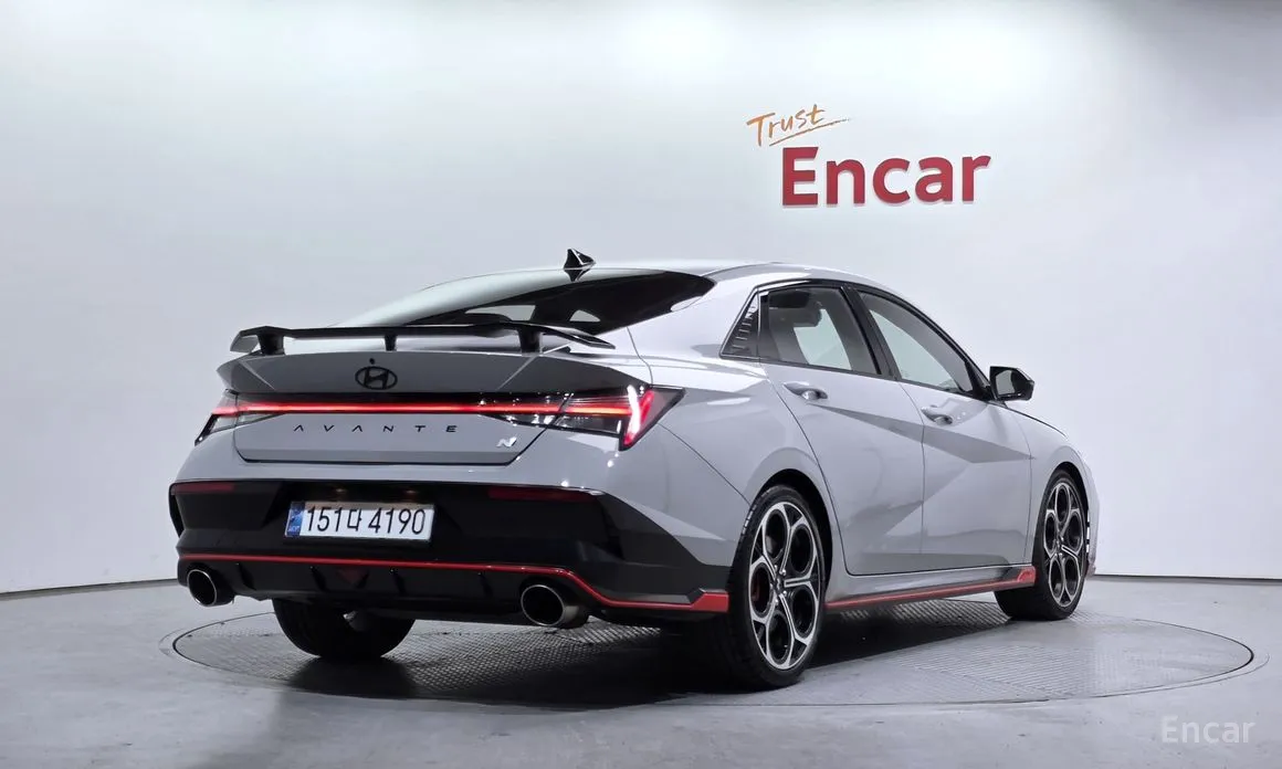 Фото 2 - Hyundai Avante