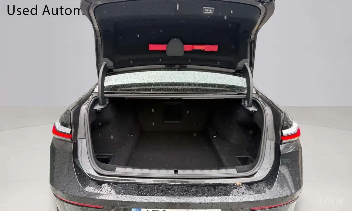 Фото 11 - BMW 7 Series