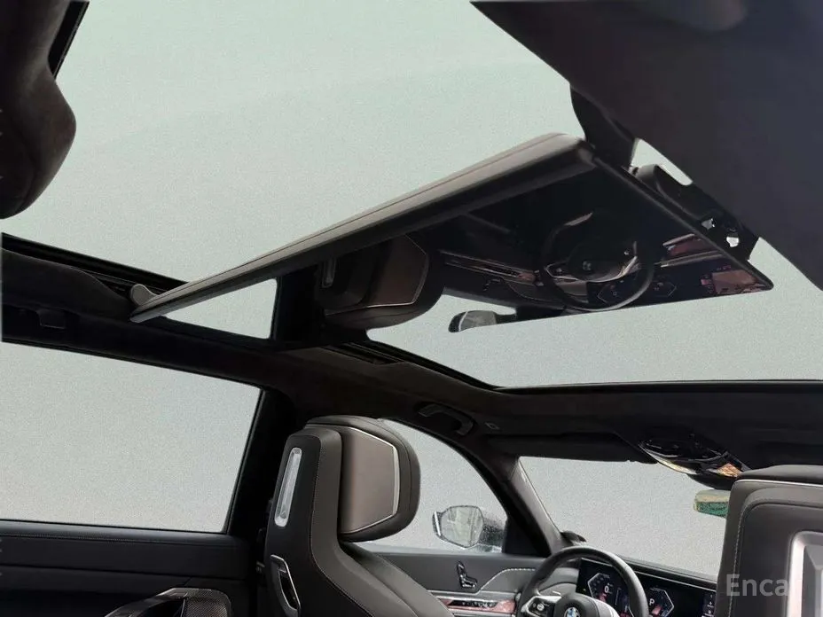 Фото 9 - BMW 7 Series