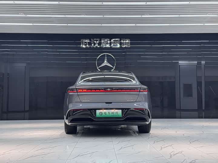 Фото 3 - Dongfeng Yipai eπ 007