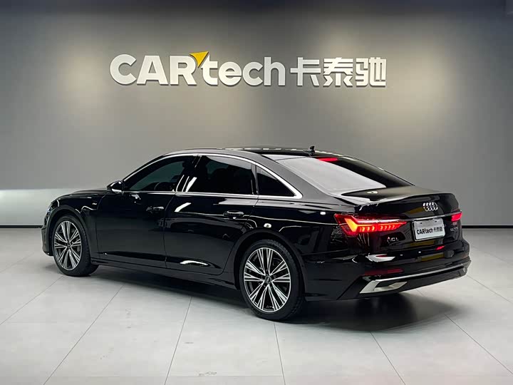 Фото 6 - Audi A6L