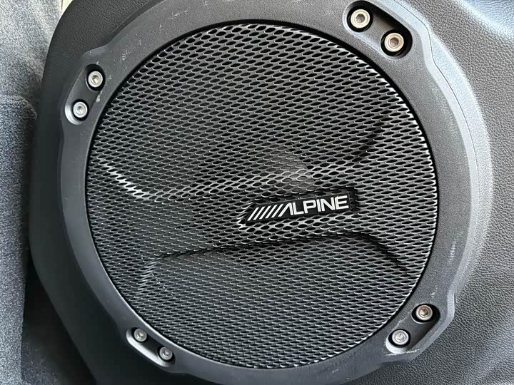 Фото 7 - Jeep Wrangler