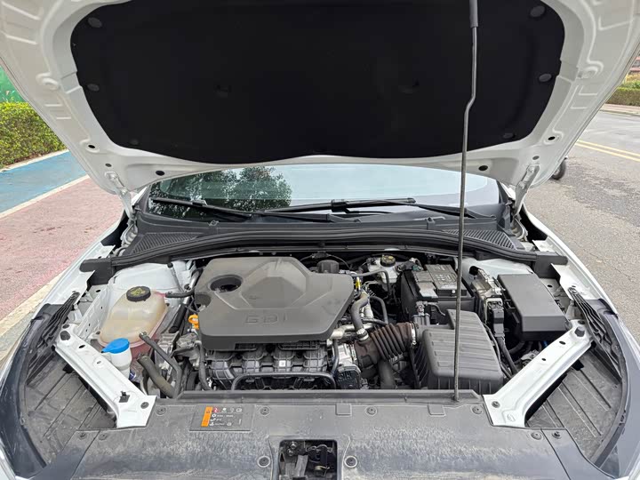 Фото 8 - MG Motor 5