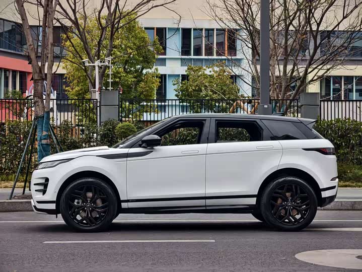 Фото 3 - Land Rover Range Rover Evoque L