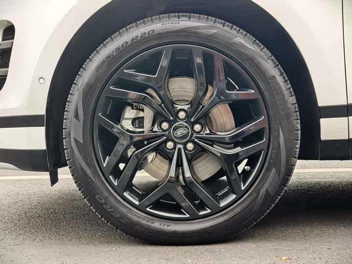 Фото 5 - Land Rover Range Rover Evoque L