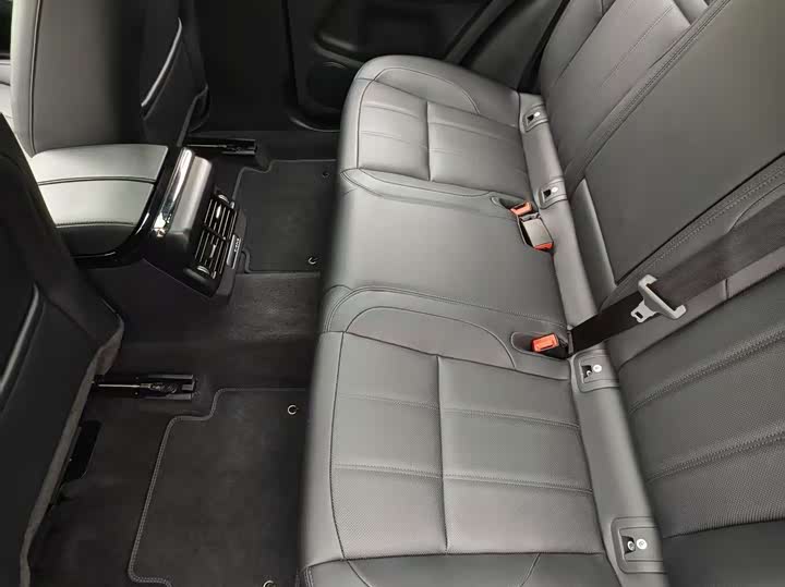 Фото 6 - Land Rover Range Rover Evoque L