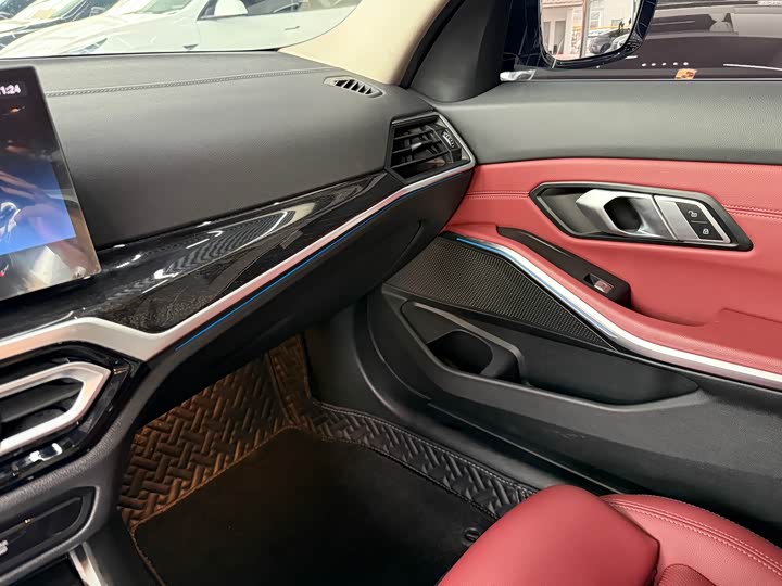 Фото 8 - BMW 3 Series