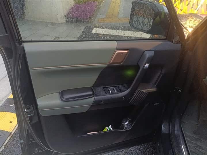 Фото 7 - Chery iCar 03