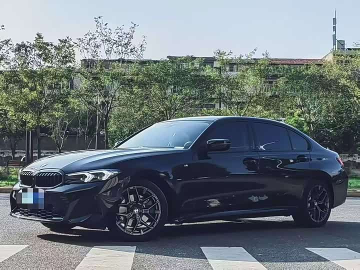 Photo 1 - BMW 3 Series