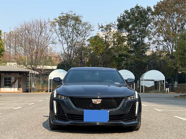 Фото 2 - Cadillac CT5