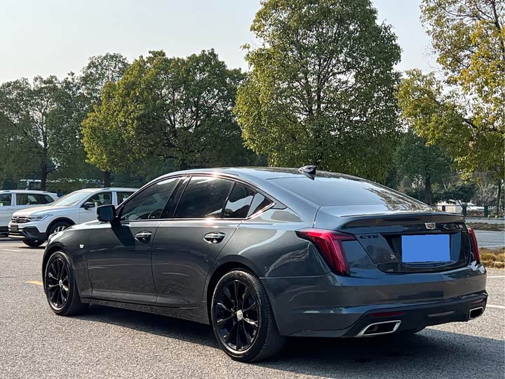 Фото 6 - Cadillac CT5