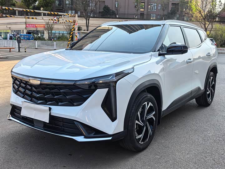 Фото 1 - Geely Atlas