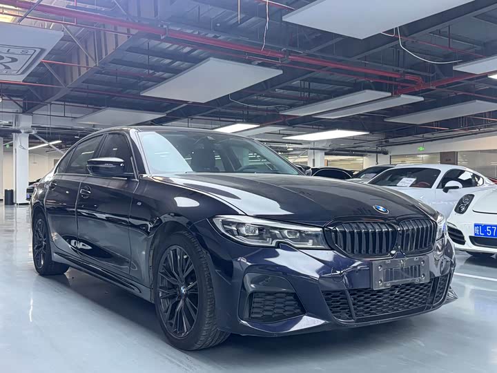 Фото 3 - BMW 3 Series