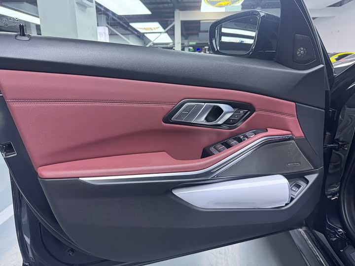 Фото 4 - BMW 3 Series