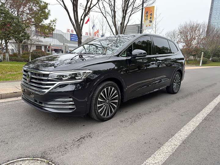 Фото 1 - Volkswagen Viloran