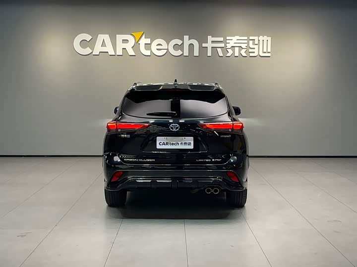 Фото 5 - Toyota Crown Kluger