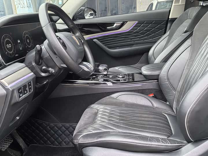 Photo 6 - Hongqi HS5