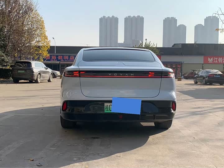 Фото 8 - Voyah Passion