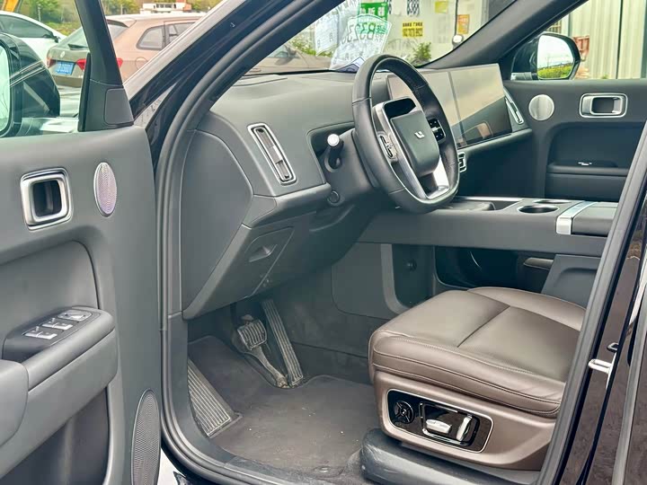 Фото 4 - LiXiang L9