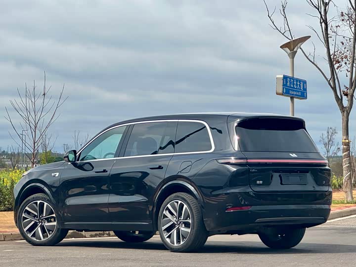 Фото 8 - LiXiang L9