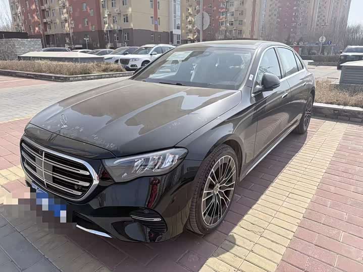 Photo 1 - Mercedes-Benz E-Class