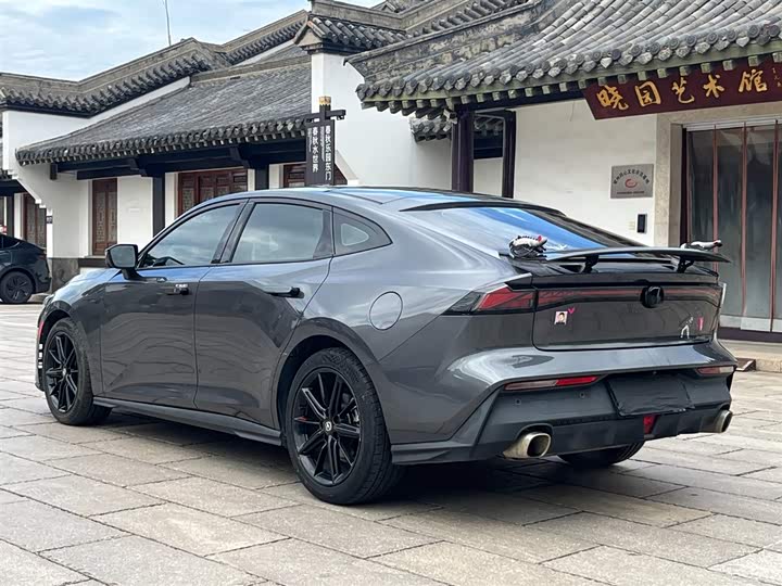 Фото 4 - Changan UNI-V