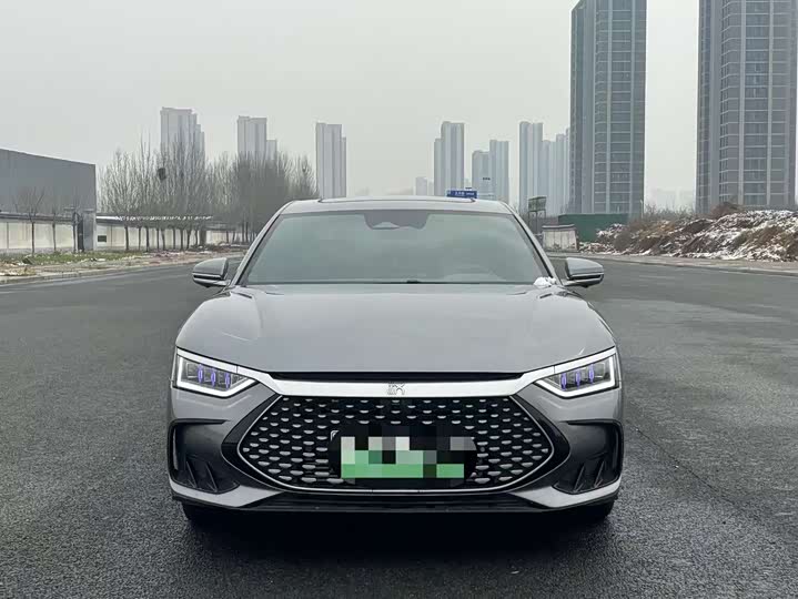 Фото 2 - BYD Han