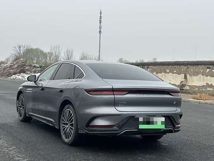 Фото 9 - BYD Han