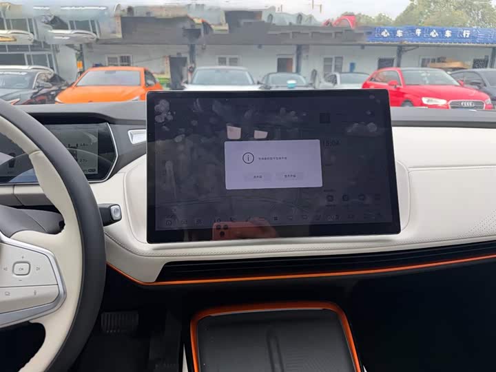 Фото 8 - Changan Deepal SL03