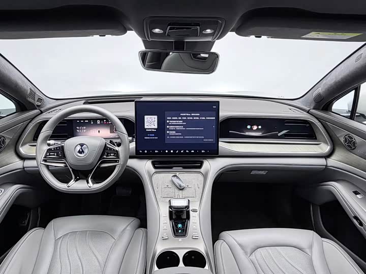 Фото 8 - Denza N7