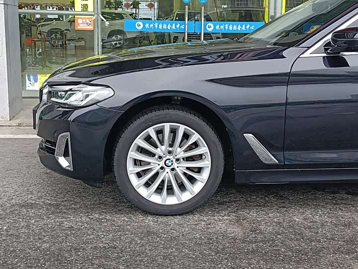 Фото 4 - BMW 5 Series