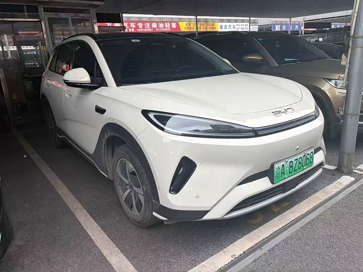 Фото 3 - BYD Sea Lion 05 EV