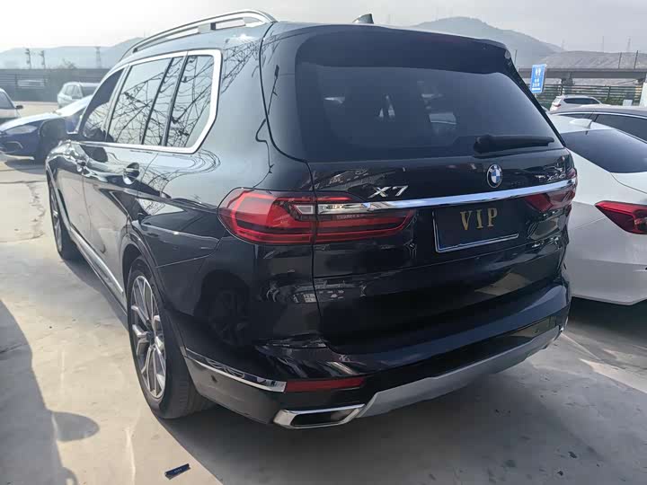 Zdjęcie 6 - BMW X7