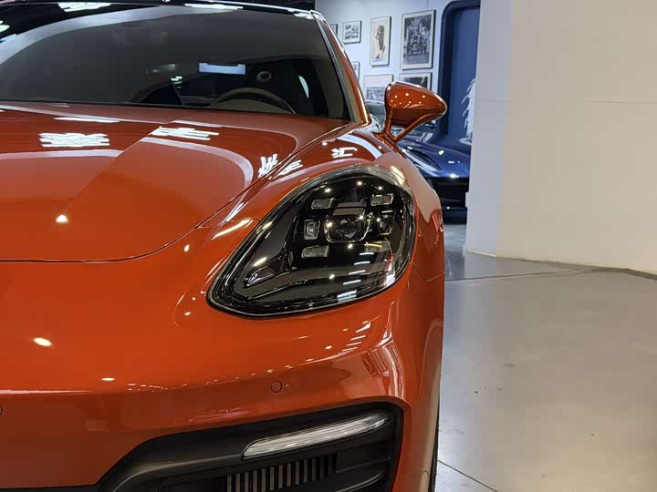 Фото 5 - Porsche Panamera