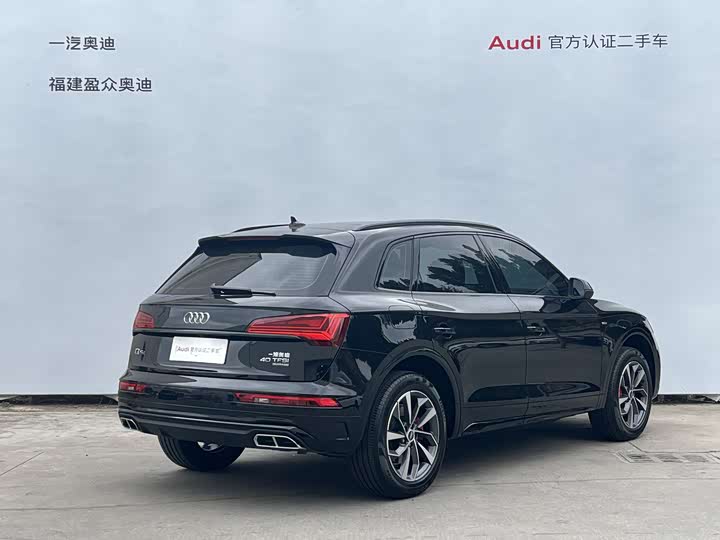 Фото 3 - Audi Q5L