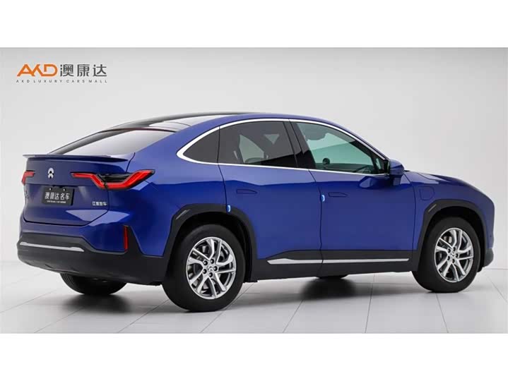 Фото 3 - Nio EC6