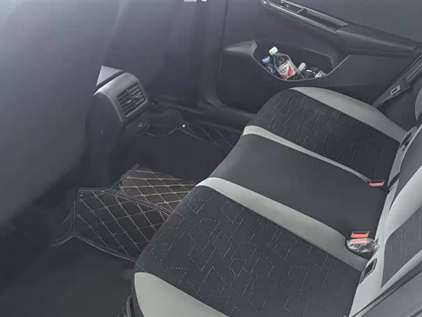 Фото 3 - Jetta VS7