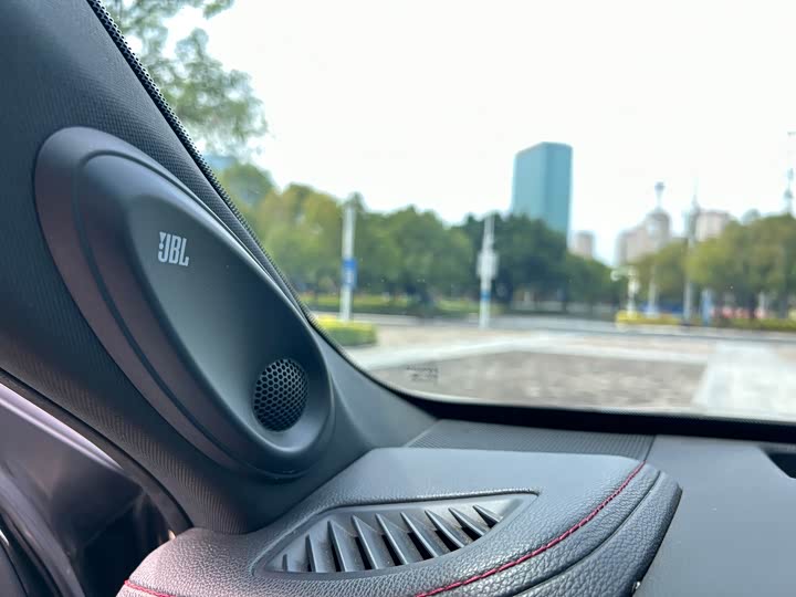 Фото 6 - Toyota Crown Kluger