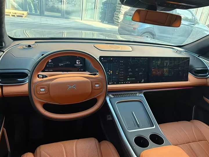 Фото 6 - XPeng G9