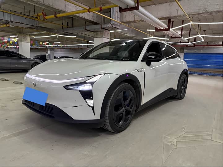 Photo 1 - Geely Jiyue 01