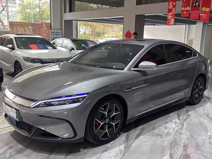 Фото 2 - BYD Han