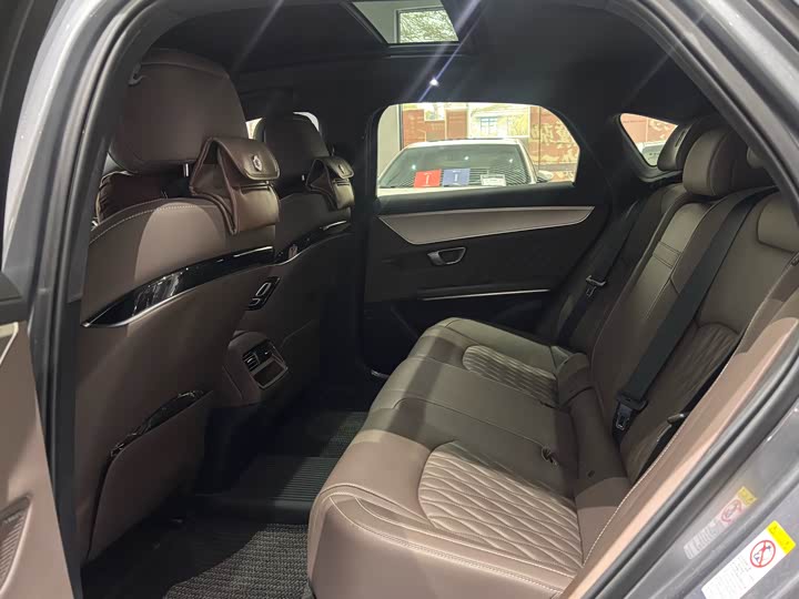 Фото 6 - BYD Han