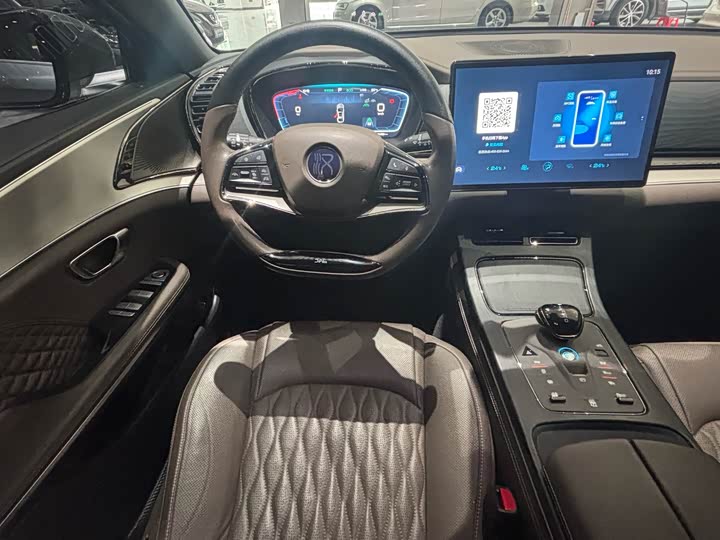 Фото 9 - BYD Han