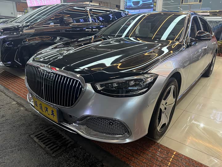 Photo 1 - Mercedes-Benz Maybach S-Class