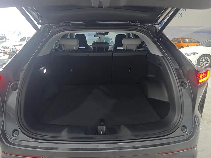 Фото 4 - Changan UNI-Z